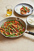 Curry mit frischen Tomaten und grünen Bohnen