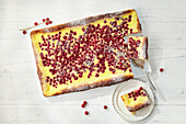 Redcurrant sour cream cake