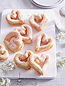 Choux pastry hearts for Valentine‘s Day