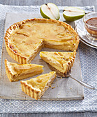 Delicate pie with caramelized pears