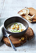 Creamy soup from oyster mushrooms