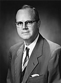 Eugene Theodore Booth, American nuclear physicist
