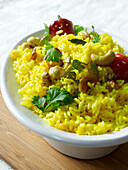 Lemon rice with cashews