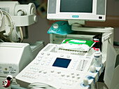 Hospital monitoring equipment with screen