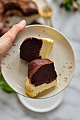 Chocolate-vanilla cheesecake