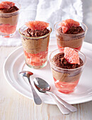 Alcoholic chocolate mousse with grapefruit