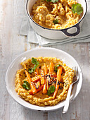 Pea porridge with carrots and sesame