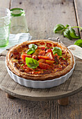 Puff pastry quiche with tomatoes