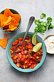 Chilli con carne with taco chips