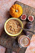 Pumpkin fruity overnight oats with figs