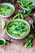 Green peas cream soup