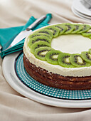 Vanilla cheesecake with kiwi