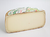 French tomme caprine des Pyrenees goat's cheese