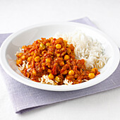 Chickpea curry with cardamom rice