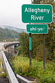 Road sign in Seneca language and English, New York, USA
