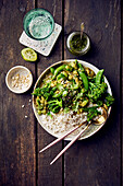 Veganes, grünes Thaicurry