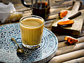 Balinesischer Kurkuma-Kaffee