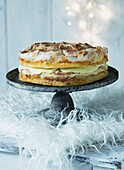 Lemon meringue cake for Christmas