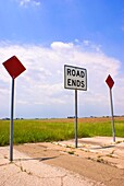 Road Ends sign