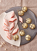 Calissons Rosé and white Christmas chocolates