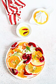 Orangensalat mit Fenchel, Apfel und Radicchio