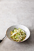 Sweet and sour fennel salad with apple and cucumber