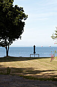 Blick auf das Meer vom Strandhaus in Bembridge, Isle of Wight, England, UK