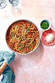 Vegetarische Spaghetti puttanesca