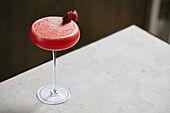 Erdbeer-Champagner-Cocktail