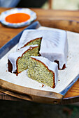 Lemon poppyseed cake