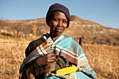 Einheimischer Junge des Basotho-Volkes im Hochland, Königreich Lesotho, Südafrika