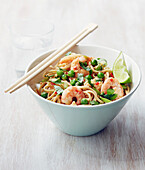 Thai prawn noodles