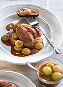 Duck breast with grapes