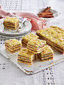 Layer cake with apple and cinnamon