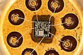 Housing with integrated circuit, light micrograph