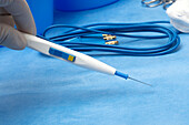Electrocautery device