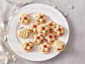 Christmas shortbread with jam filling