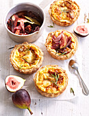 Mini quiches with goat cheese and fig and shallot confit