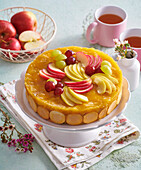Biscuit apple and pineapple cake
