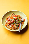 Lentil noodles with tuna and vegetables