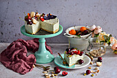 Creamy cheesecake with fruits