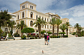 Rathaus, Miaouli Platz, Ermoupoli, Insel Syros, Kykladen, Ägäis, Griechenland