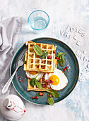 Savoury waffles with spinach and eggs