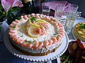 New Year's Eve menu - Hearty cream cheese cake with shrimp as a starter