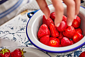 Erdbeermarmelade zubereiten