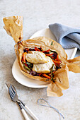 Fish and vegetable parcels