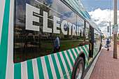 Electric bus