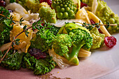 Sautéed vegetables with broccoli, Chinese cabbage, Romanesco and kale (close-up)