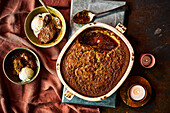 Self saucing sticky gingerbread pudding