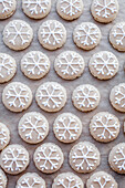 Lots of macarons with snowflake decoration (full picture)